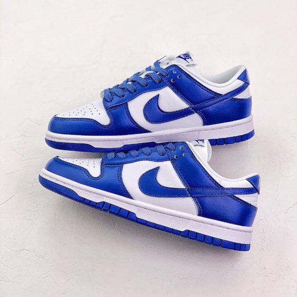 Nike low top sneakers - Picture 2 of 9